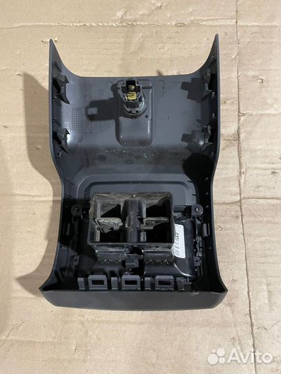 Накладка консоли дефлектор задний VW Passat B8