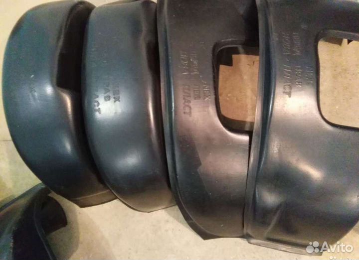 Подкрылки Дэу Нексия комплект