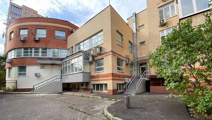 Продажа помещения с отд.входом, 956 м²