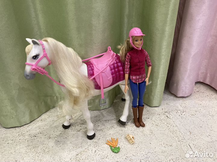 Продам игровой набор Barbie Кукла и лошадь мечты
