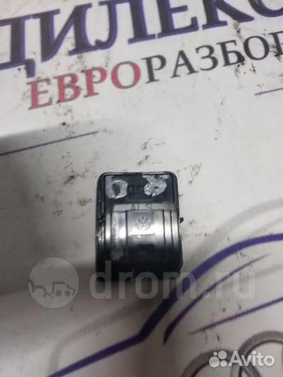 Кнопка многофункциональная VW Touareg 2002-2010