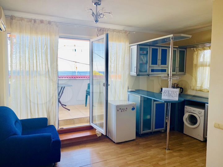 Квартира-студия, 42 м², 2/2 эт.