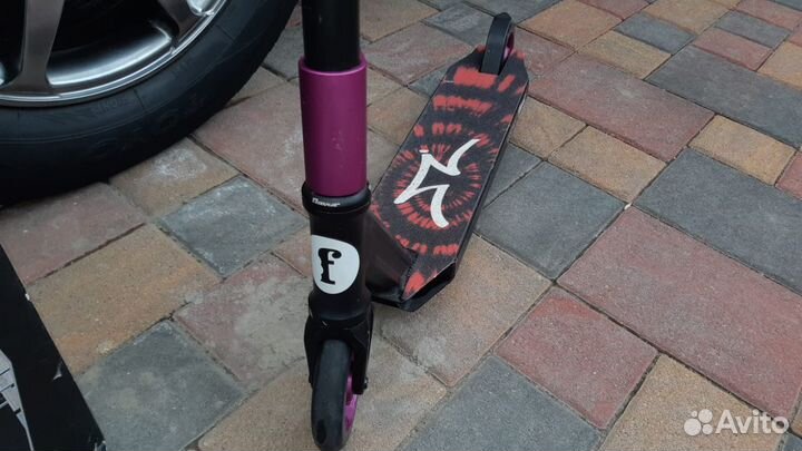 Трюковой самокат