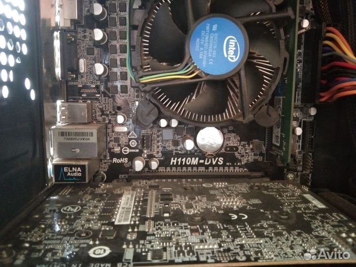 Компьютер с монитором + клавиатура и мышь подарок