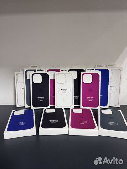 Оригинальный чехол iPhone 16 Pro / Pro Max