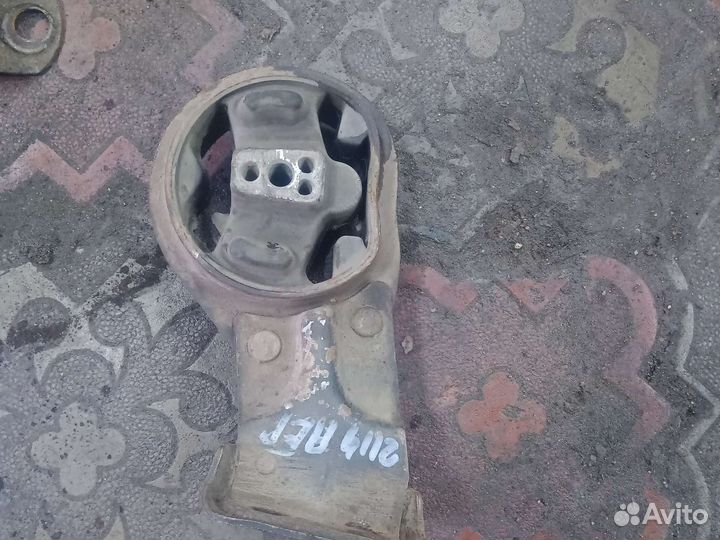 Подушка двигателя ваз 2114