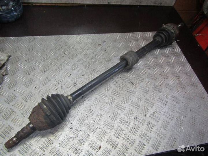 Полуось передняя правая Opel Astra H 2005