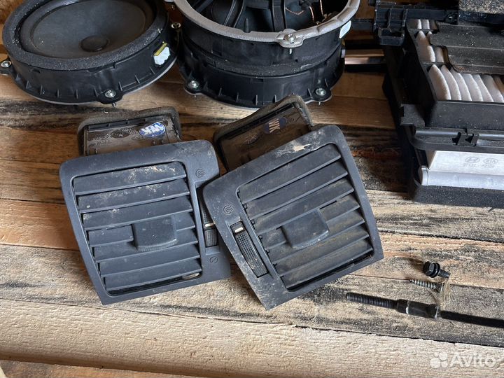 Воздуховод передний правый kia sorento 1