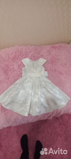Праздничные платья для девочки 104, 110 р