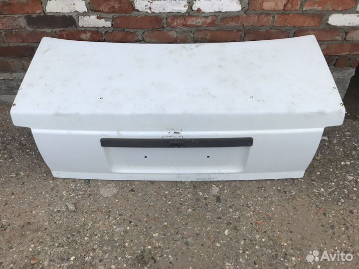 Крышка багажника Opel Omega A