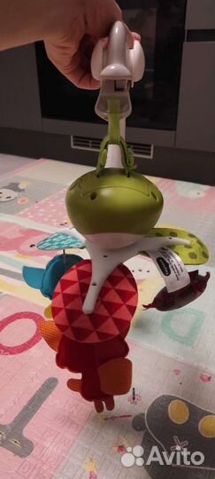 Мобиль на кроватку tiny love