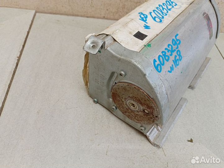 Подушка безопасности в торпеду