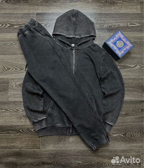 Спортивный костюм мужской