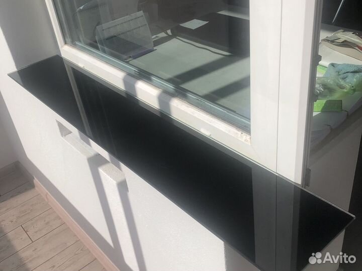 Полка настенная стеклянная