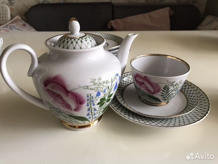 Сервизы Ленинградского фарфорового завода (лфз)