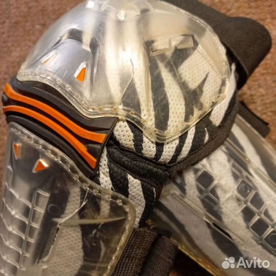 Защита наколенники Viking, Speed stuff