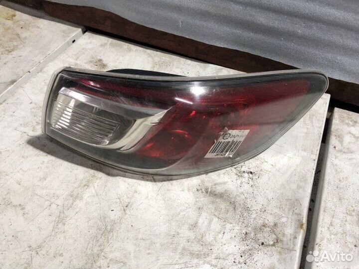 Стоп-сигнал правый Mazda 6