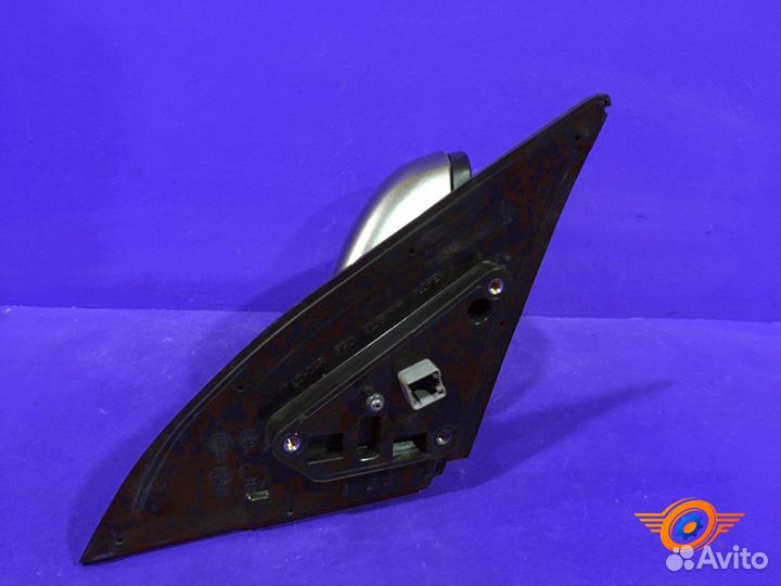 Зеркало заднего вида правое Kia Ceed хетчбэк G4FC