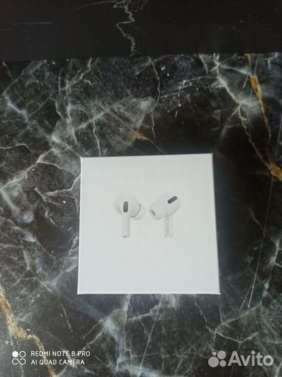 Беспроводные наушники