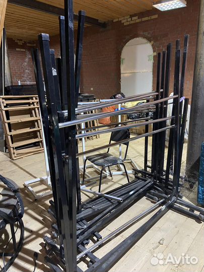 Вешало для одежды