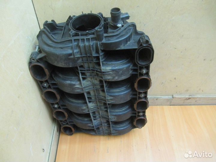 Коллектор впускной Porsche Cayenne 2003-2010 4.8