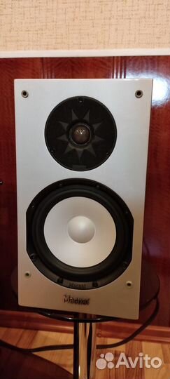 Sacd/CD ресивер Magnat MC 1 + акустика