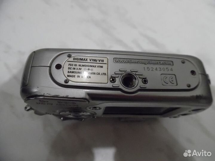 Самсунг V700