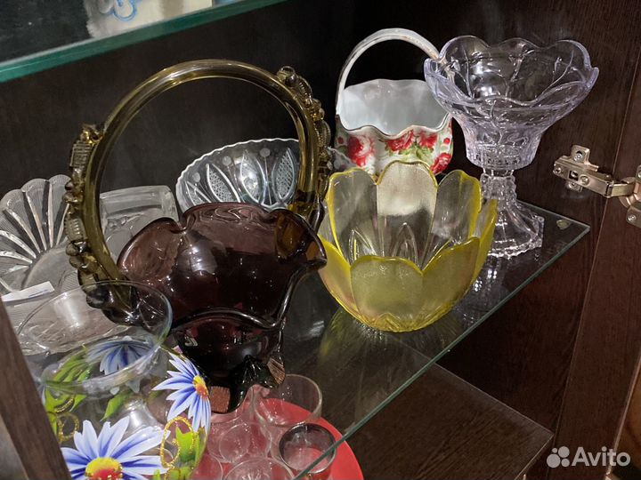 Вазы хрустальные и стекло