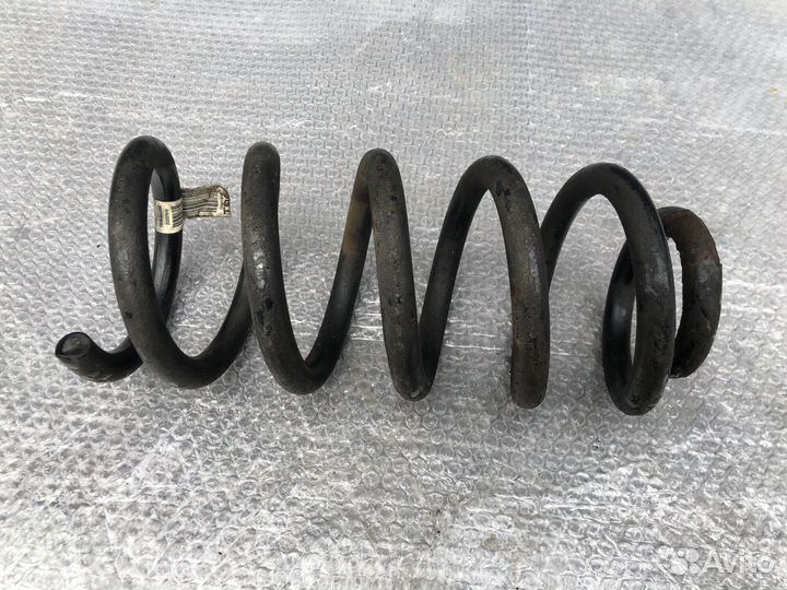 Пружина передняя Chevrolet Tahoe III 06-14