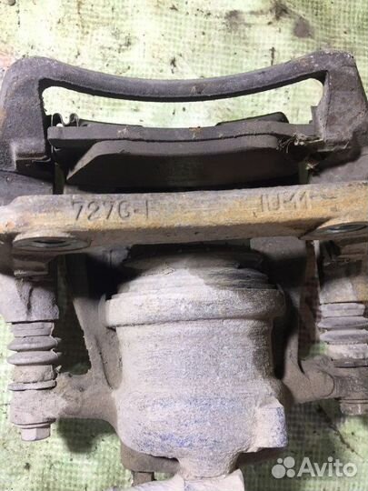 Суппорт тормозной передний правый Opel Meriva A