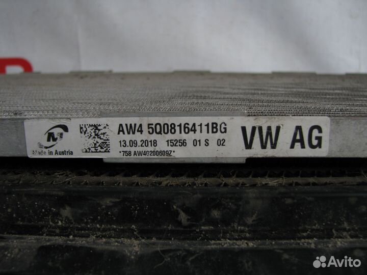 Skoda Octavia A7 Радиатор двигателя интеркулер