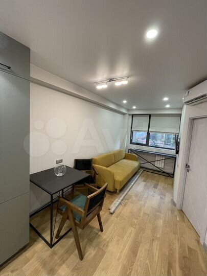 2-к. квартира, 30 м², 1/8 эт.