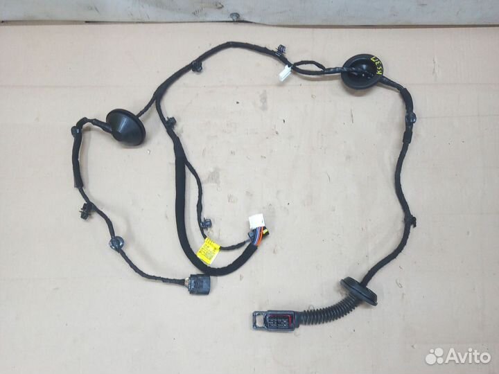 Проводка задней правой двери Kia K5 DL3