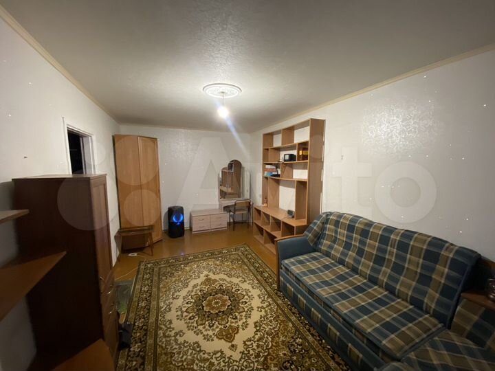 2-к. квартира, 52 м², 9/9 эт.