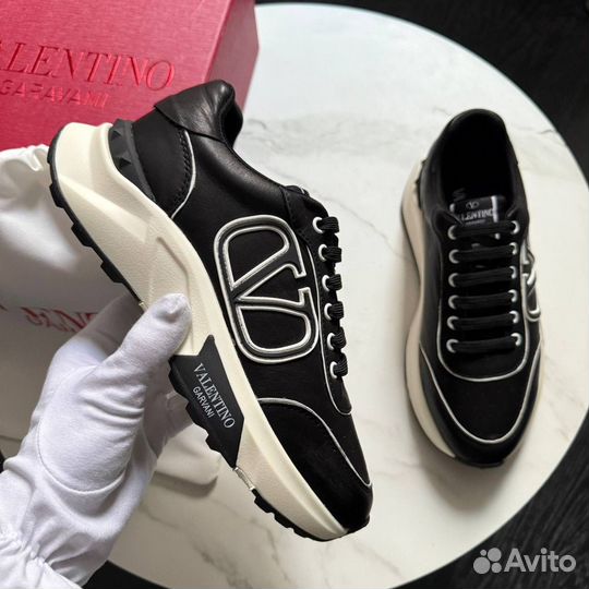 Кроссовки мужские Valentino