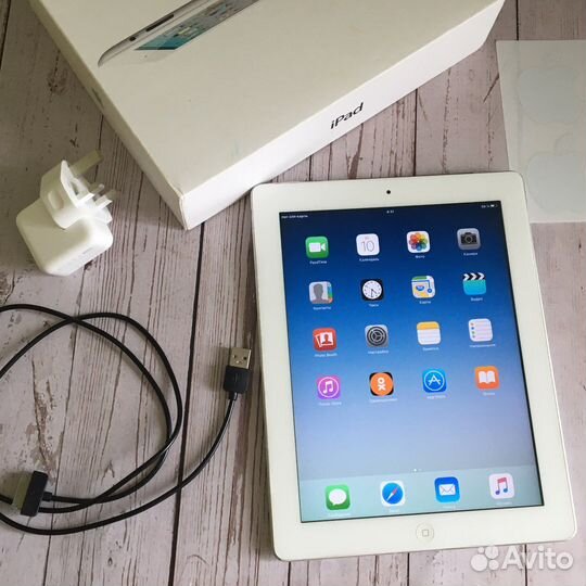 iPad 2 Wi Fi + Cellular и 64 Гб