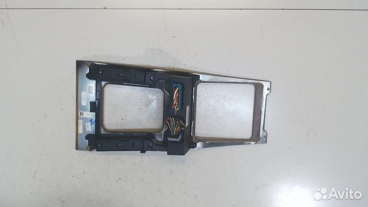 Рамка под кулису Mercedes ML W163, 2004