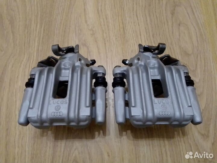 Комплект суппортов здт VAG