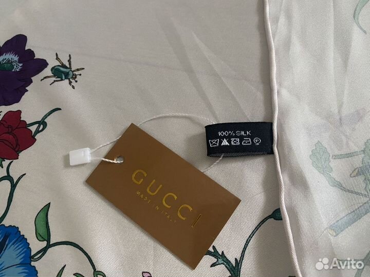 Платок в подарочной упаковке gucci