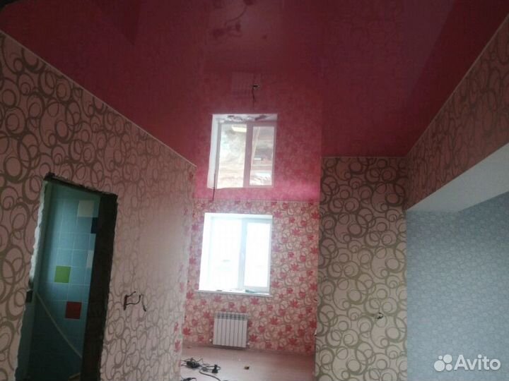 Натяжные потолки, слив воды