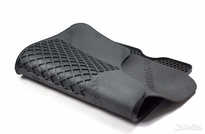 Резиновые коврики соты LADA Vesta