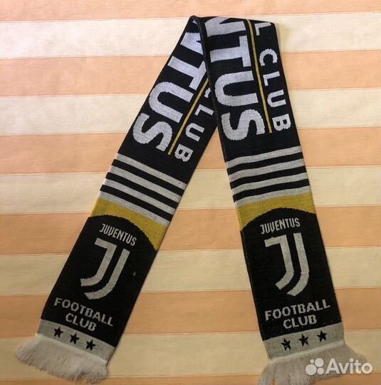 Шарфы футбольные,новые
