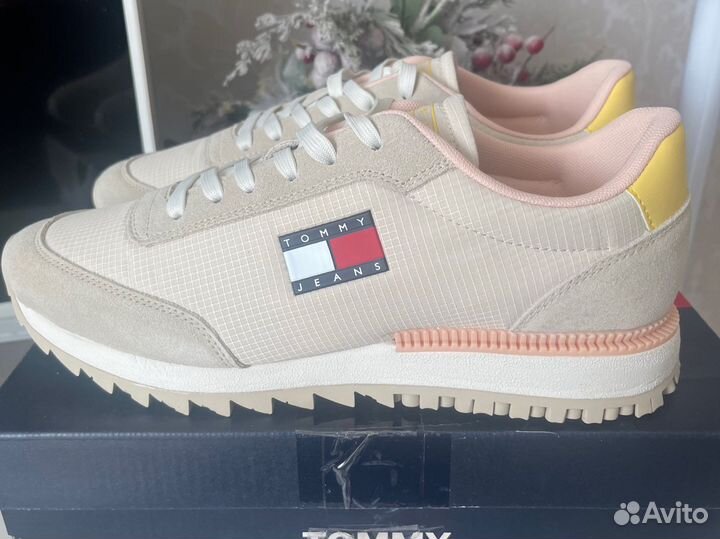 Кроссовки Tommy hilfiger 40 оригинал