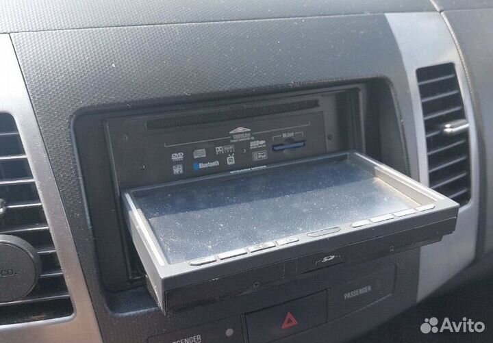 Штатное головное устройство outlander xl