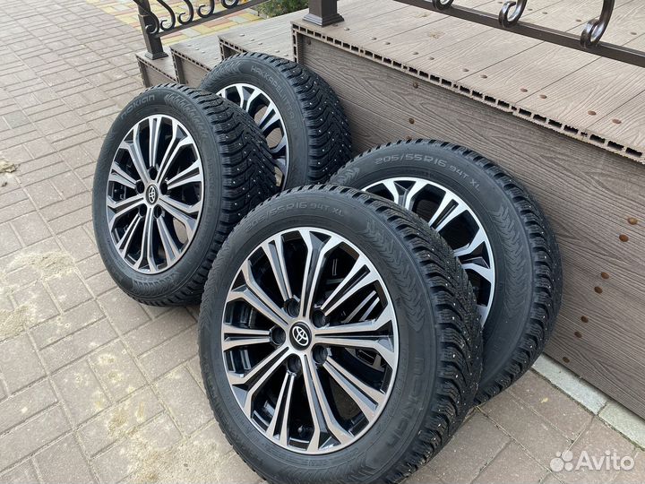 Диски на toyota corolla r16