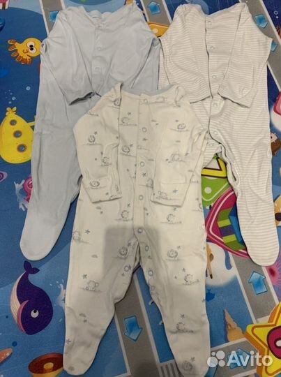 Пакет одежды на мальчика с рождения до года