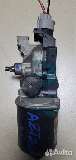 Моторчик дворников на Тойота Авенсис праворукий