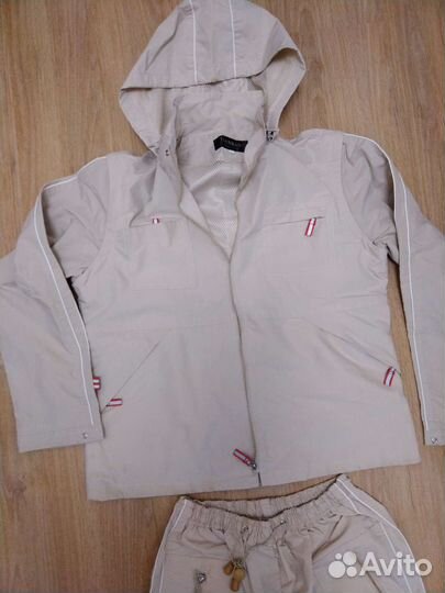 Спортивный костюм женский