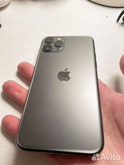 iPhone 11 Pro, 256 ГБ