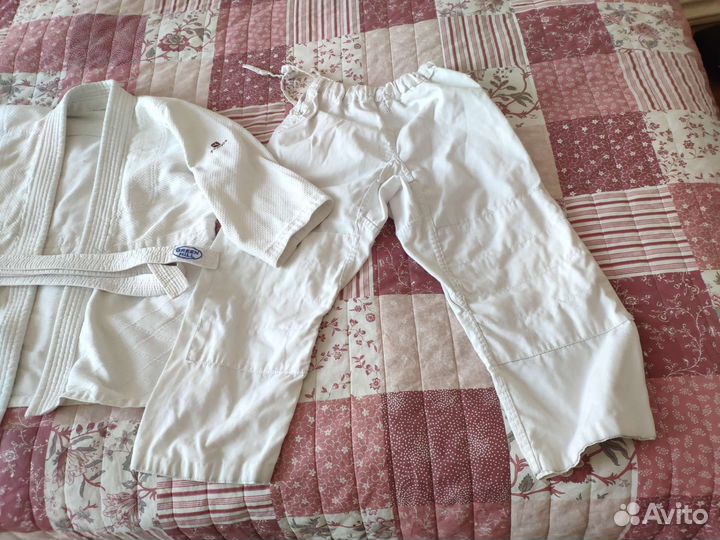 Кимоно для дзюдо детское 7-8 лет